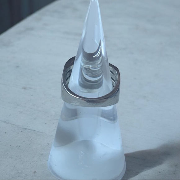 MIM Futuristic Silver Plated Modernist 5 Rows Triangular Fashion Ring Jewelry - Picture 10 of 11